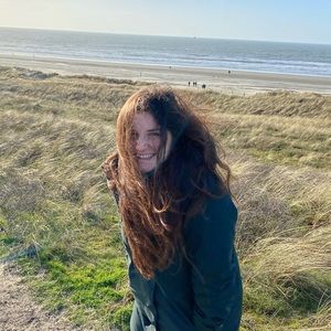 Meet your Posher, Ariel